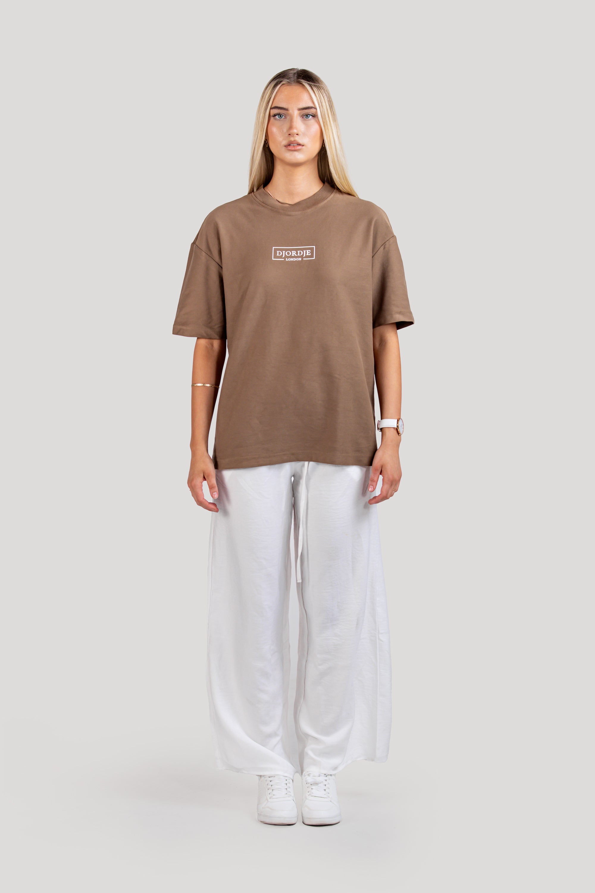 Semi-Oversized Signature T-Shirt - Brown