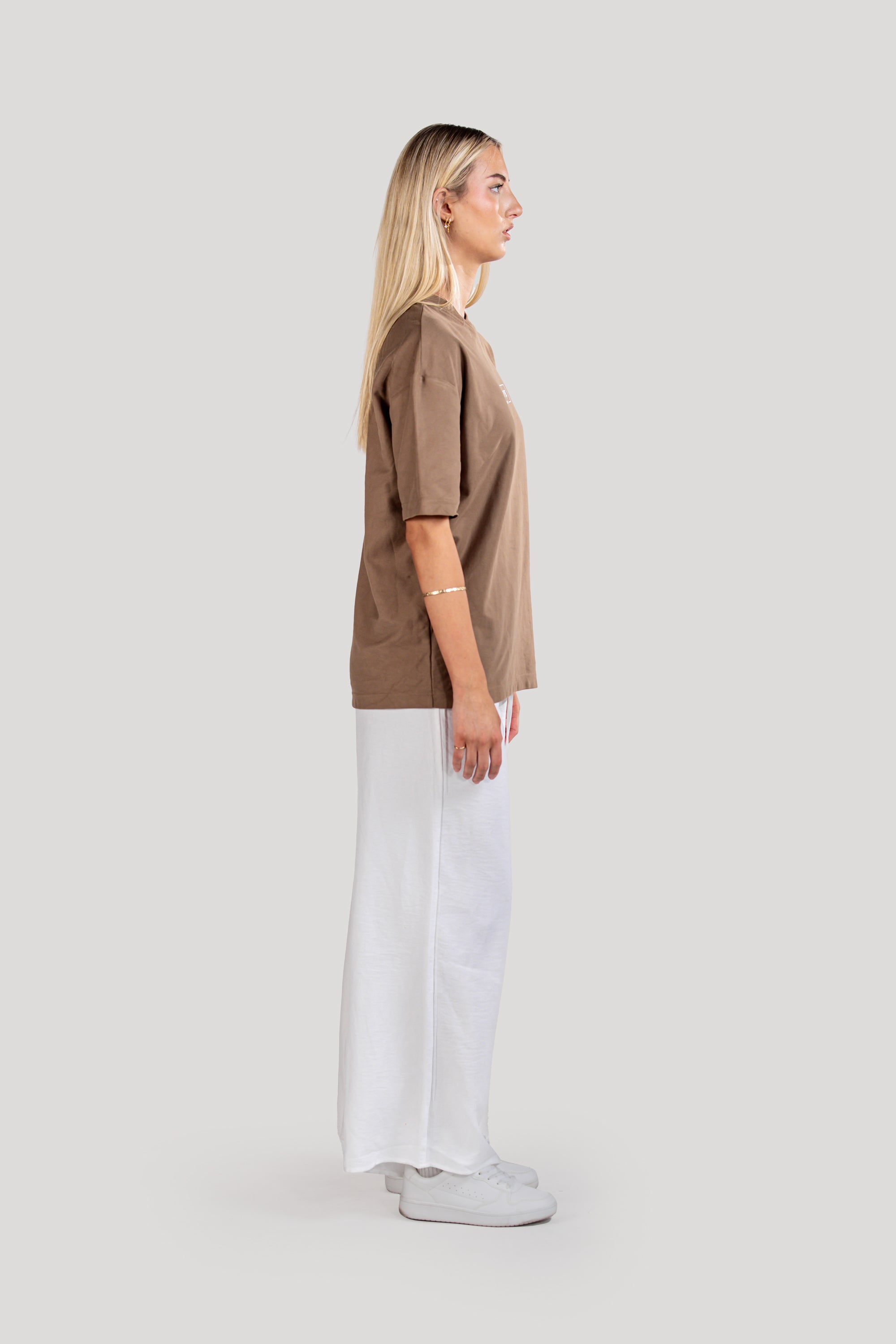 Semi-Oversized Signature T-Shirt - Brown