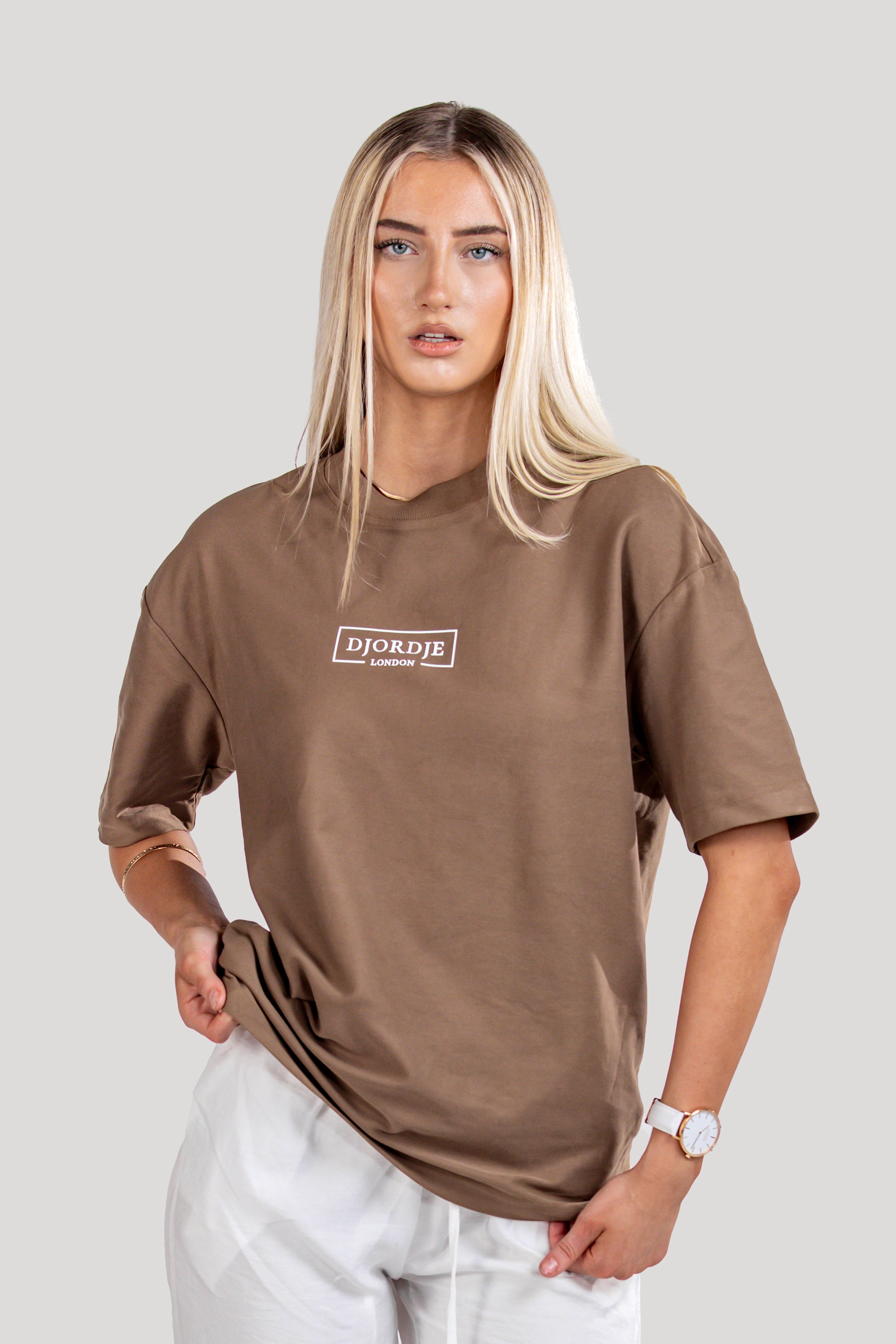 Semi-Oversized Signature T-Shirt - Brown